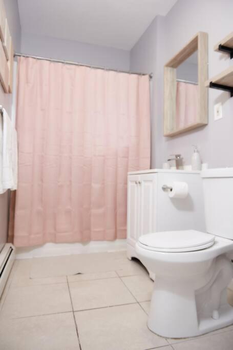 Cozy Apartment 1St 10Min Walk Downtown And City View 프로비던스 외부 사진